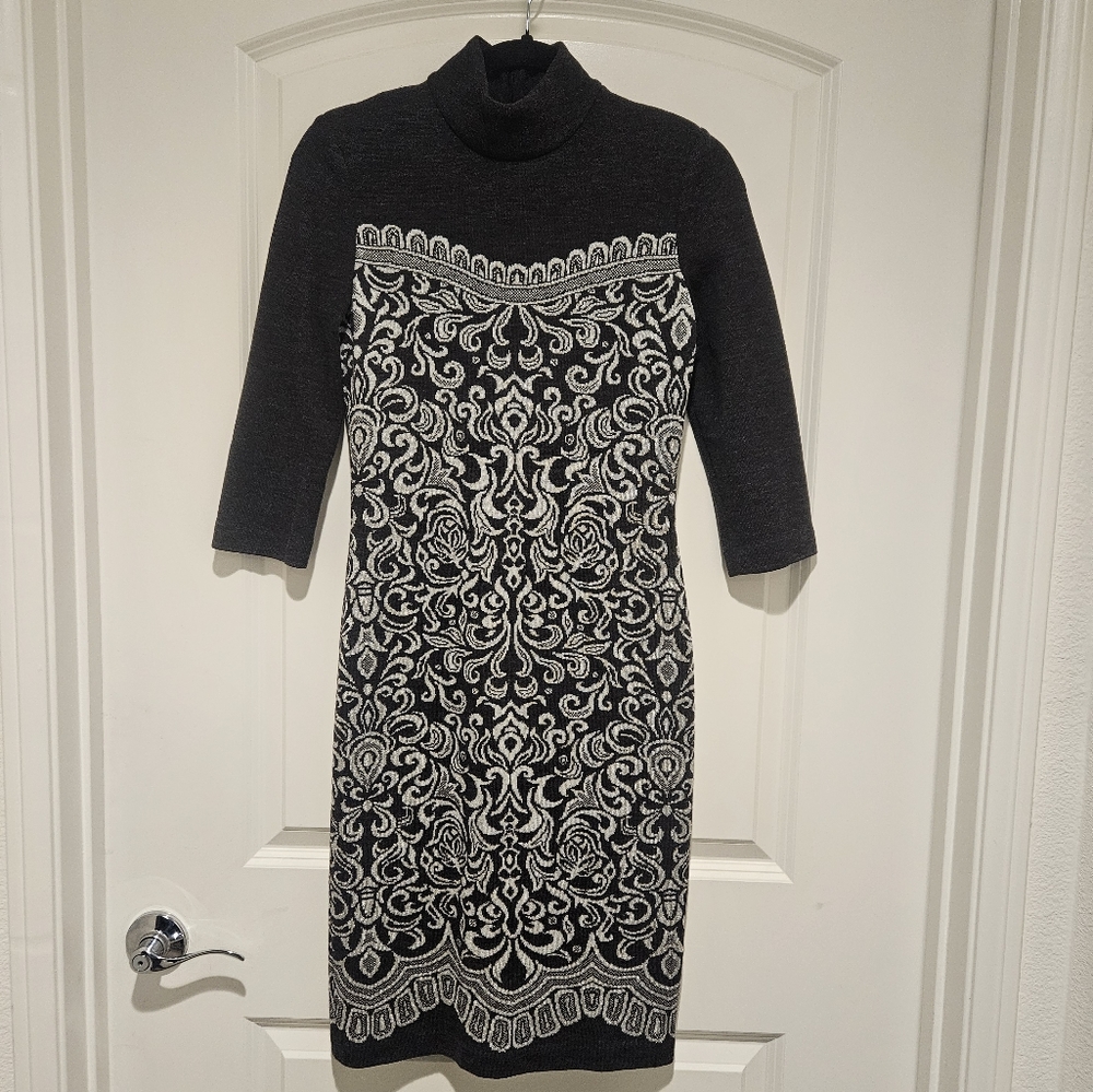 St. John Collection Gray and Silver 3/4 Sleeve Trutle Neck Sweater Dress…